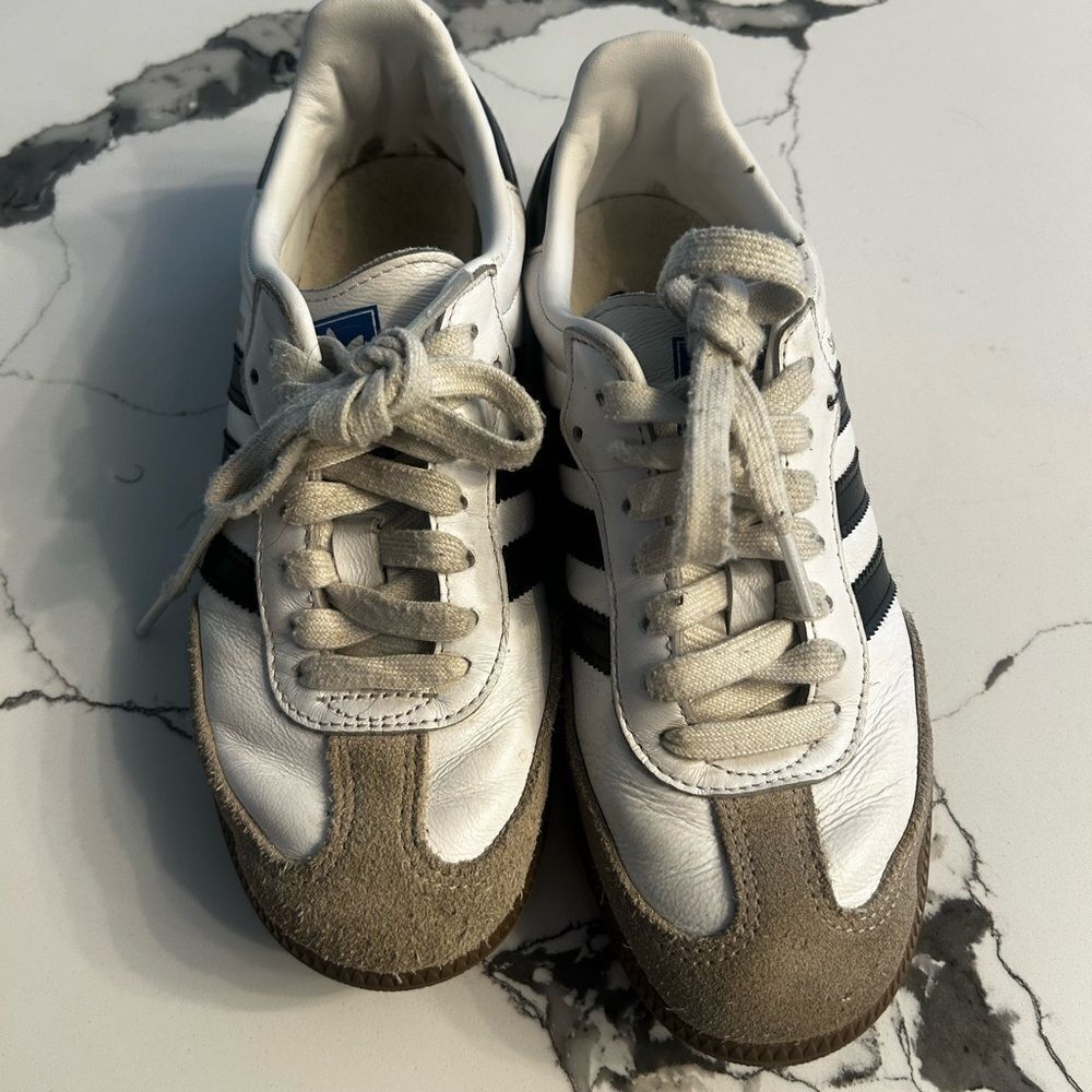Adidas sambas